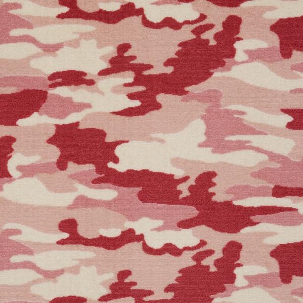 Camouflage False Front